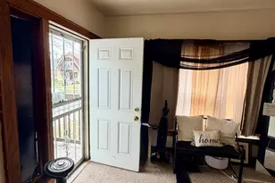 4628 W Leon Terrace, Milwaukee, WI 53216 - Photo 4