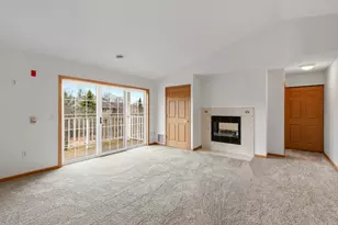 622 Shepherds Dr, West Bend, WI 53090 - Photo 10
