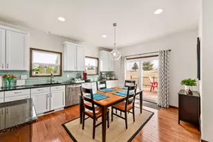 10194 S 34th St, Franklin, WI 53132 - Photo 12