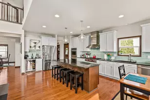 10194 S 34th St, Franklin, WI 53132 - Photo 10