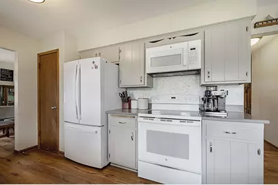 1000  School Dr, Waukesha, WI 53189 - Photo 10