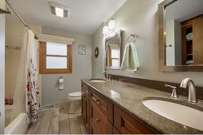 1000  School Dr, Waukesha, WI 53189 - Photo 18