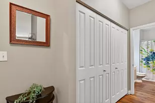 4120 S Lake Dr, Saint Francis, WI 53235 - Photo 24