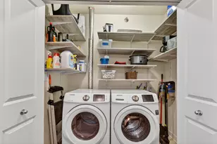 4120 S Lake Dr, Saint Francis, WI 53235 - Photo 22