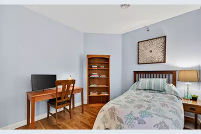 4120 S Lake Dr #159, Saint Francis, WI 53235 - Photo 20