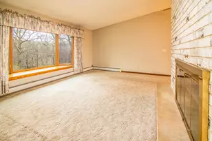 5041 Creek Haven Rd, Sun Prairie, WI 53527 - Photo 6