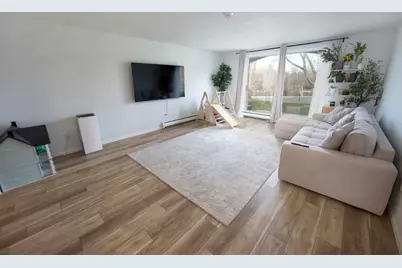 4050 W Rivers Edge Cir #22, Brown Deer, WI 53209 - Photo 2