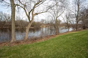 4050 W Rivers Edge Circle, Brown Deer, WI 53209 - Photo 18