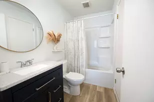 4050 W Rivers Edge Circle, Brown Deer, WI 53209 - Photo 12