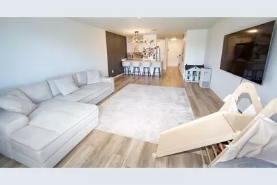 4050 W Rivers Edge Cir #22, Brown Deer, WI 53209 - Photo 1