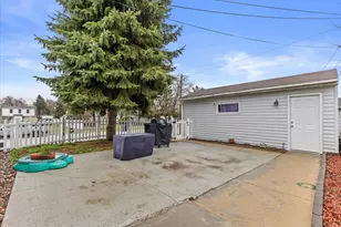 6239 S Kirkwood Ave, Cudahy, WI 53110 - Photo 24