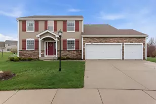 2180 Willow Pond Way, Port Washington, WI 53024 - Photo 2