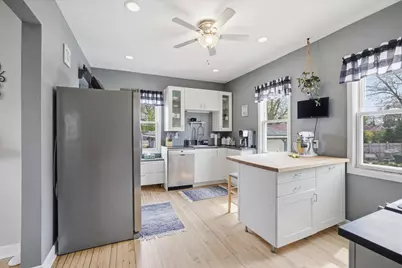 3518 S Howell Ave, Milwaukee, WI 53207 - Photo 10
