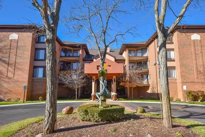1600 W Green Tree Rd #202, Glendale, WI 53209 - Photo 24