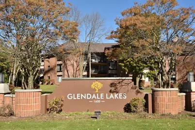 1600 W Green Tree Rd #202, Glendale, WI 53209 - Photo 2