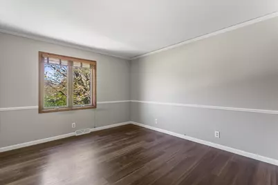 2003 S Valley Spring Dr, New Berlin, WI 53151 - Photo 36