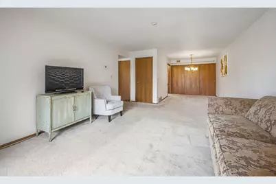 8900 N Park Plaza Ct #112, Brown Deer, WI 53223 - Photo 12