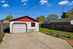 2205 Hayes Avenue, Racine, WI 53405 - Photo 6
