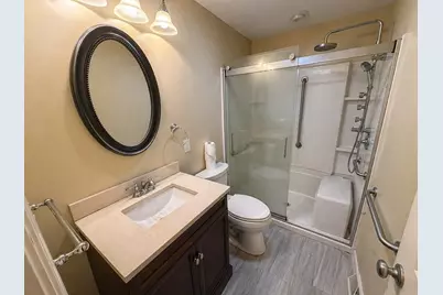 2205  Hayes Ave, Racine, WI 53405 - Photo 14
