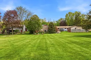 2321 Mac Arthur Rd, Waukesha, WI 53188 - Photo 40