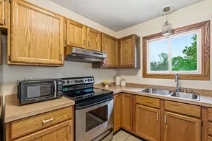 2321 Mac Arthur Rd, Waukesha, WI 53188 - Photo 14