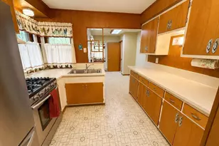 5874 N 67th St, Milwaukee, WI 53218 - Photo 6