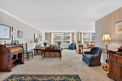 1610 N Prospect Ave #802, Milwaukee, WI 53202 - Photo 10