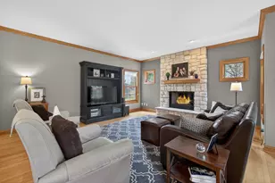 1578 Fox Hollow Ln, Cedarburg, WI 53012 - Photo 16