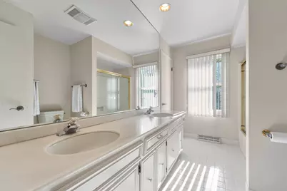 9840 N Otto Rd, Mequon, WI 53092 - Photo 30