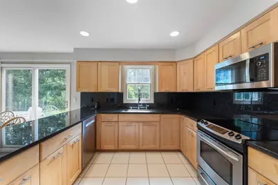 9840 N Otto Rd, Mequon, WI 53092 - Photo 10