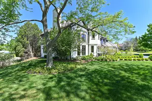 134 E Trillium Ct, Mequon, WI 53092 - Photo 28