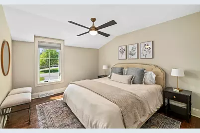 134 E Trillium Ct, Mequon, WI 53092 - Photo 22