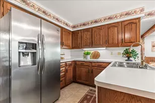 W71N980 Harrison Ave, Cedarburg, WI 53012 - Photo 20