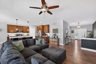 4300  20th Pl, Kenosha, WI 53144 - Photo 8