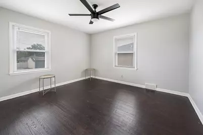 3946 N 63rd St, Milwaukee, WI 53216 - Photo 8