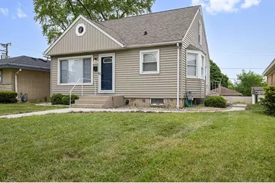 3946 N 63rd St, Milwaukee, WI 53216 - Photo 2