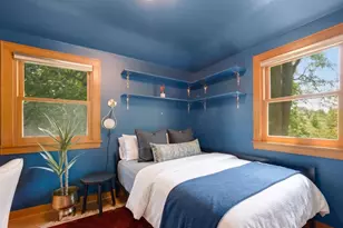3061 N Gordon Cir, Milwaukee, WI 53212 - Photo 20