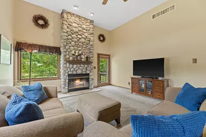 N60W23922  Butternut Ln, Sussex, WI 53089 - Photo 12