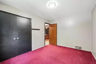 21180 Mary Lynn Dr, Brookfield, WI 53045 - Photo 20