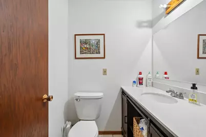 21180  Mary Lynn Dr, Brookfield, WI 53045 - Photo 18