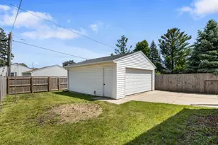 7925 46th Ave, Kenosha, WI 53142 - Photo 16