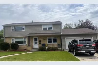 907  High St #907A, West Bend, WI 53090 - Photo 1
