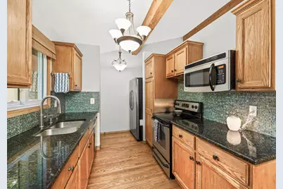 W277S8435  Riverview Dr, Vernon, WI 53149 - Photo 10