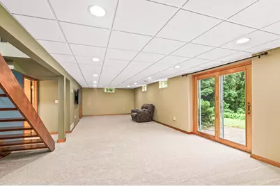 W277S8435  Riverview Dr, Vernon, WI 53149 - Photo 24