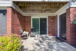 W168N11065 Ashbury Cir, Germantown, WI 53022 - Photo 2