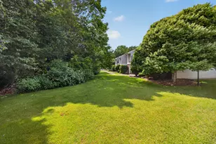 W168N11065 Ashbury Cir, Germantown, WI 53022 - Photo 24
