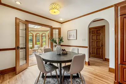 6150  Washington Cir, Wauwatosa, WI 53213 - Photo 14