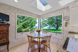 11272 N Lakeview Pl, Mequon, WI 53092 - Photo 18