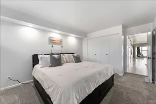1522 Grandview Ct, Racine, WI 53139 - Photo 12