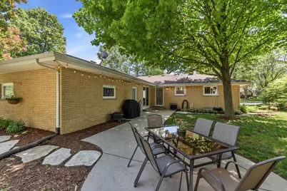 2404  Skyline Dr, West Bend, WI 53090 - Photo 40